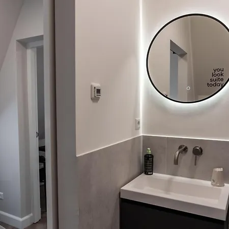 Limehome Keizerstraat デン・ハーグ