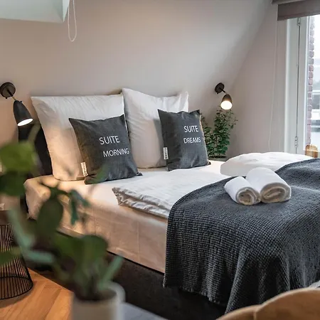 Limehome Keizerstraat 3* Haag