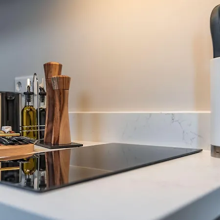 アパートホテル Limehome Keizerstraat 3*