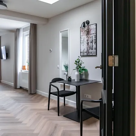 Limehome Keizerstraat Lägenhetshotell 3*