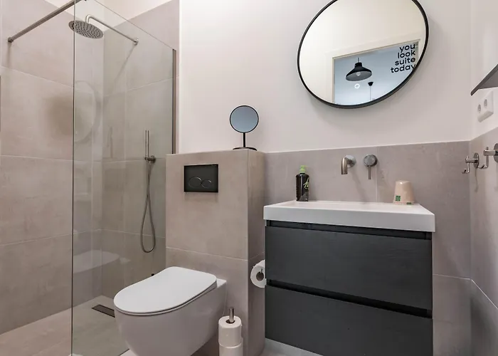 Apartahotel Limehome Keizerstraat 3*