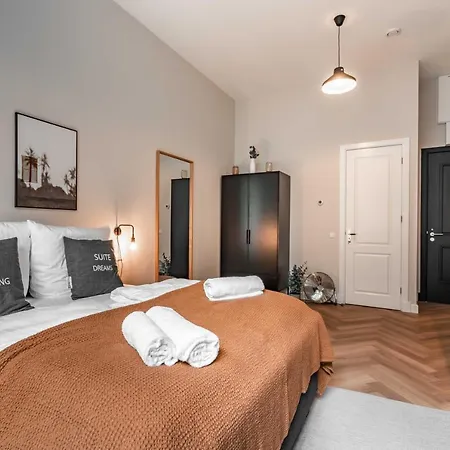 Limehome Keizerstraat