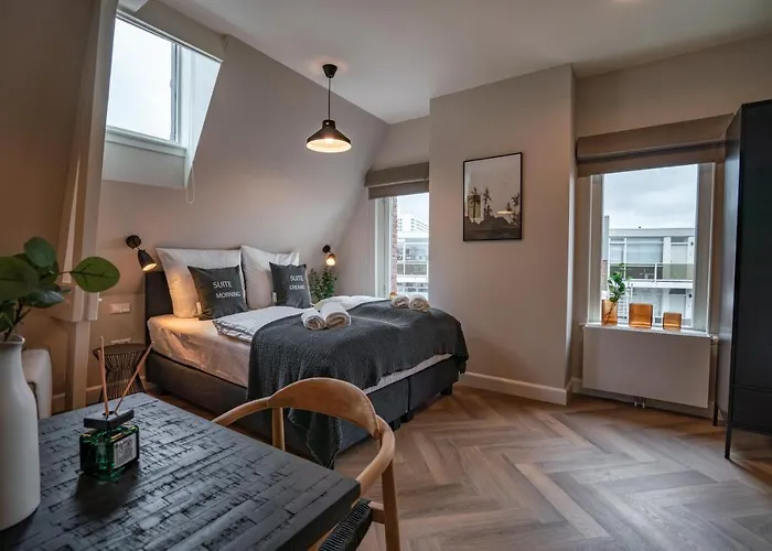 Limehome Keizerstraat Den Haag