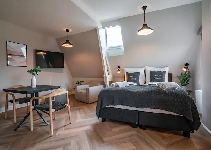 Limehome Keizerstraat Aparthotel Den Haag