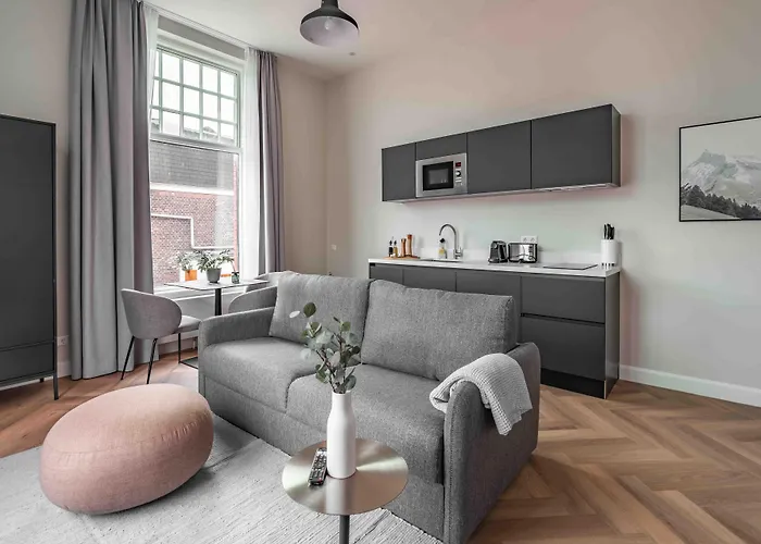 Limehome Keizerstraat 3* Den Haag